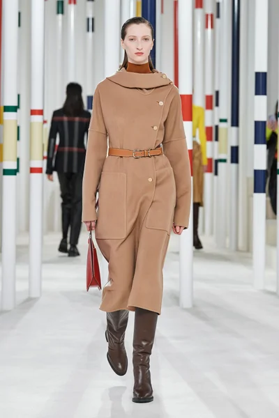 Look 36